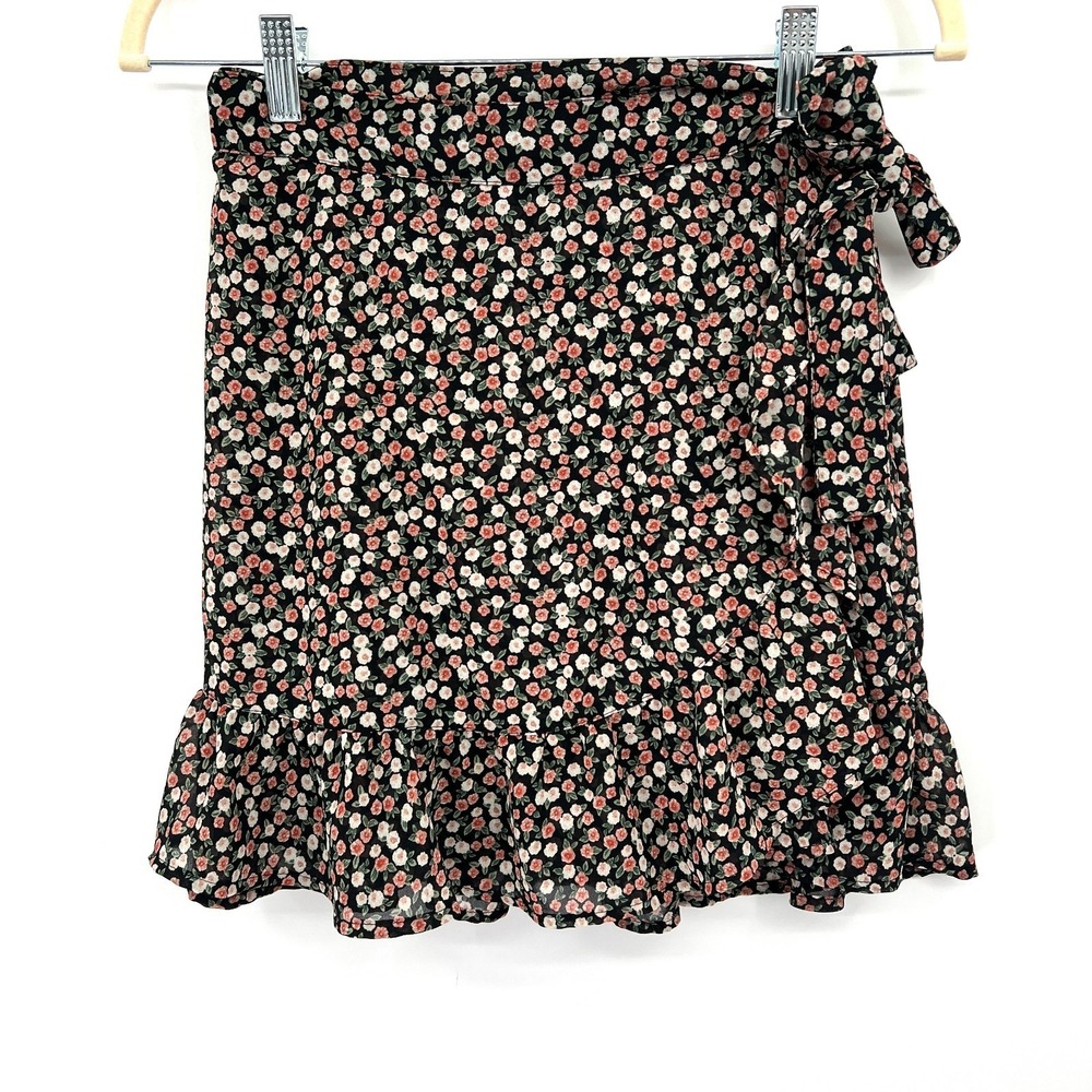 Hollister wrap skirt dark romance floral flutter ruffle cottagecore fairycore S